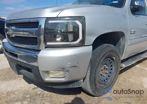 2010 Chevrolet Silverado 1500 Lt z USA, uszkodzony, nr VIN 3GCRCSE0XAG148141